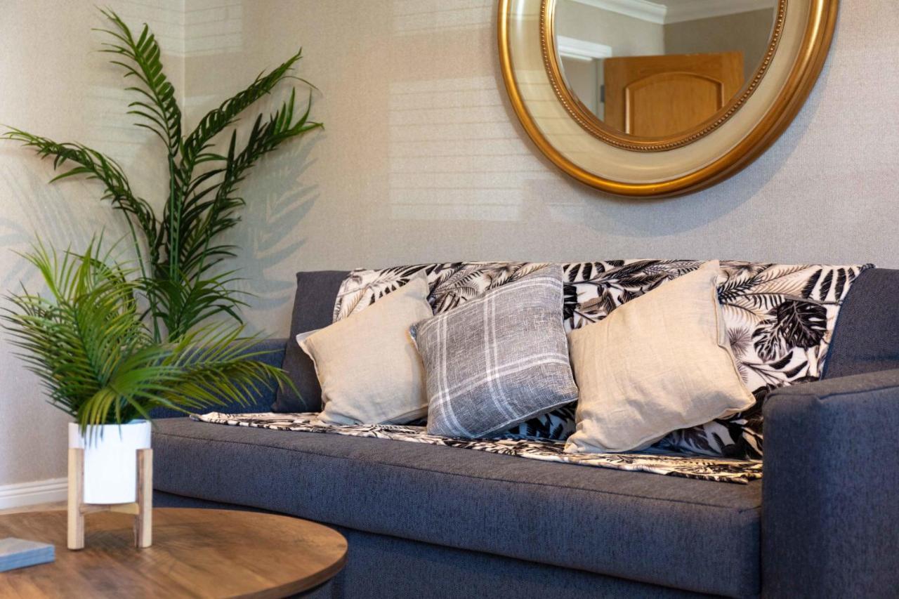 London Gate No1 - Donnini Apartments คิลมาร์นอค ภายนอก รูปภาพ
